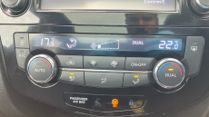 Nissan Qashqai 1.2 DiG-T Acenta Premium 5dr Petrol Hatchback